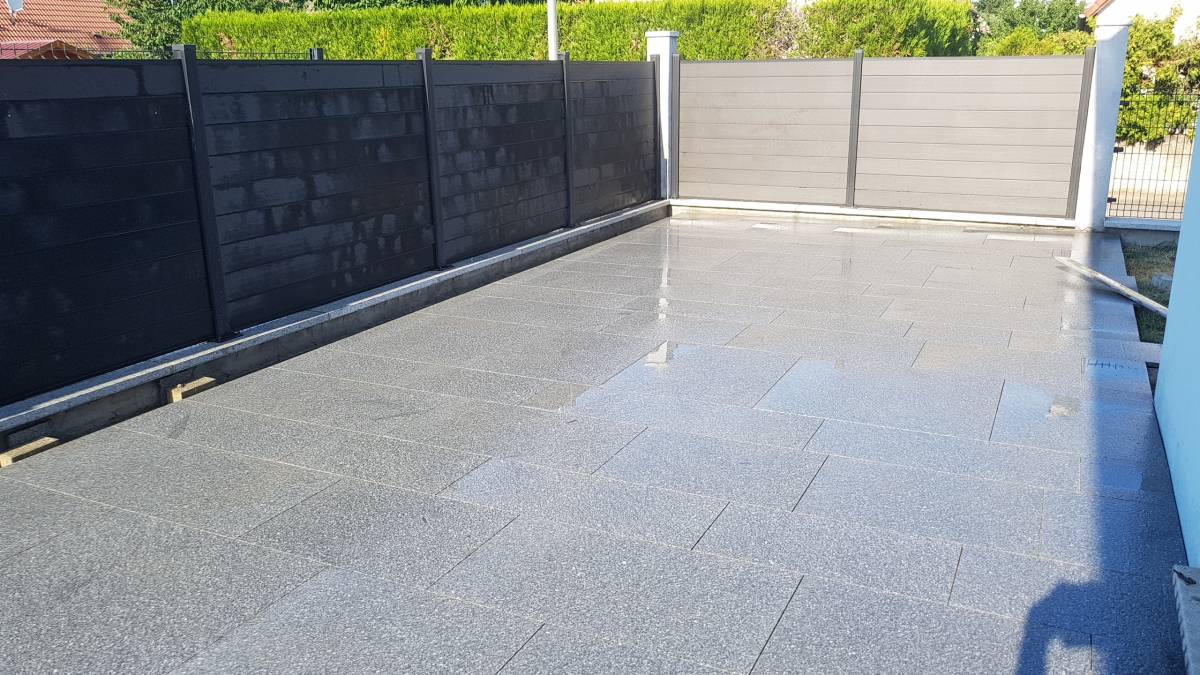 Terrasse en granit : que faire si votre sol d&rsquo;origine est irr&eacute;gulier ? Colmar